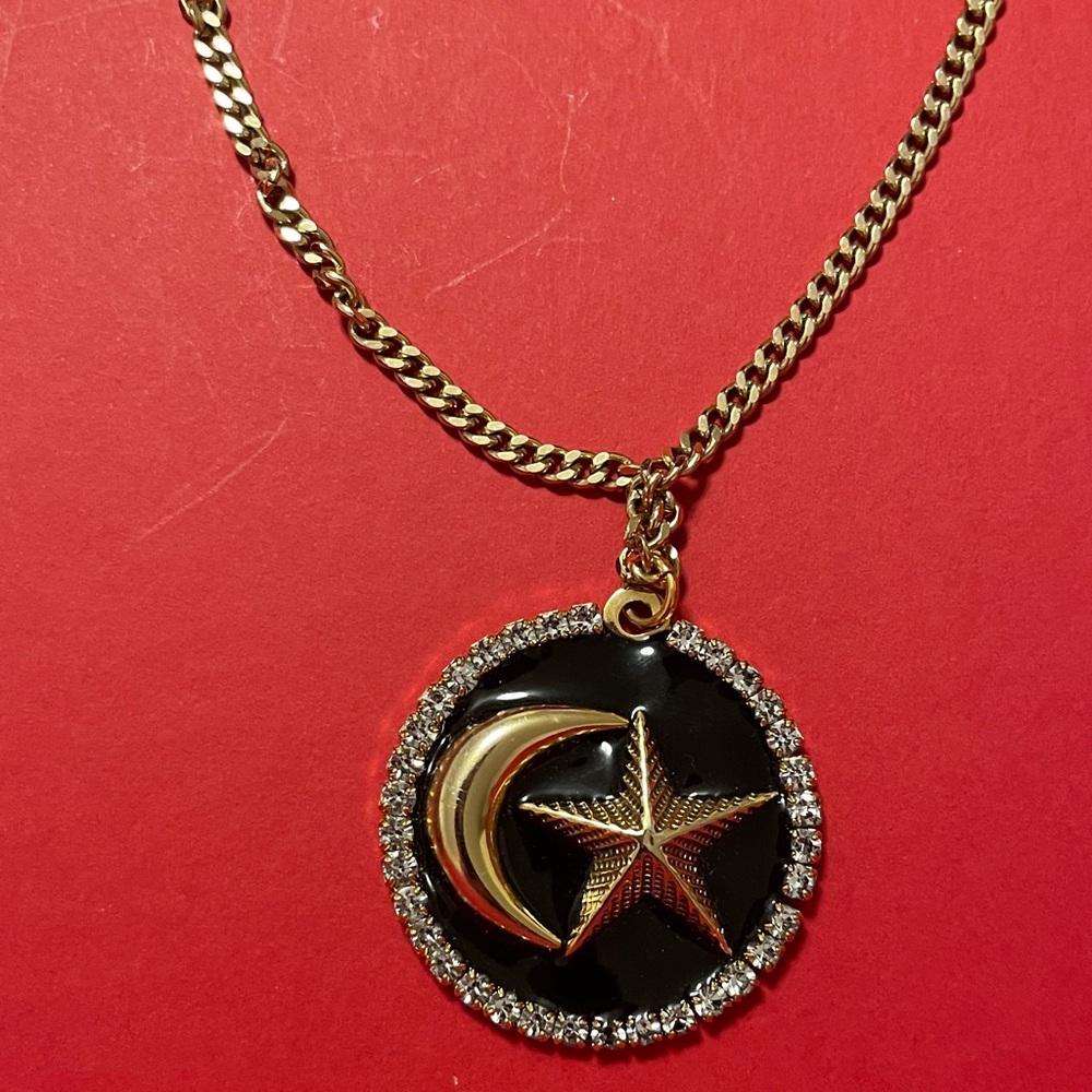 Tova Gold and Black Star Pendant Necklace